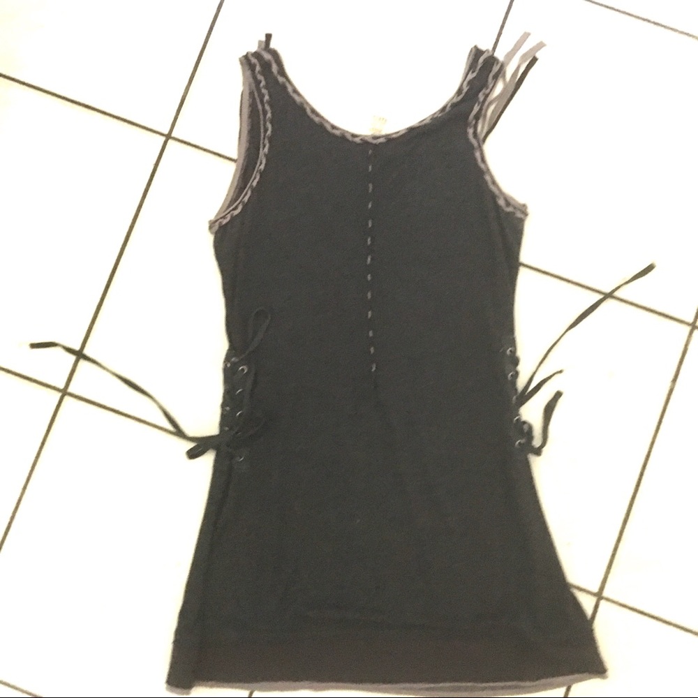 Tank Top - Picture 4 of 5